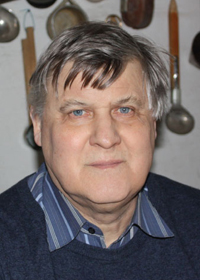 Игорь Харичев